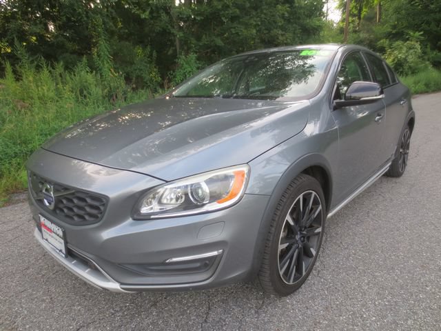Used 2016 Volvo S60 T5 Cross Country Platinum AWD/4WD image 1