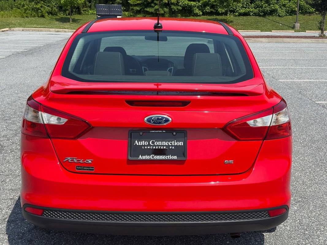 Used 2014 Ford Focus SE FWD image 7