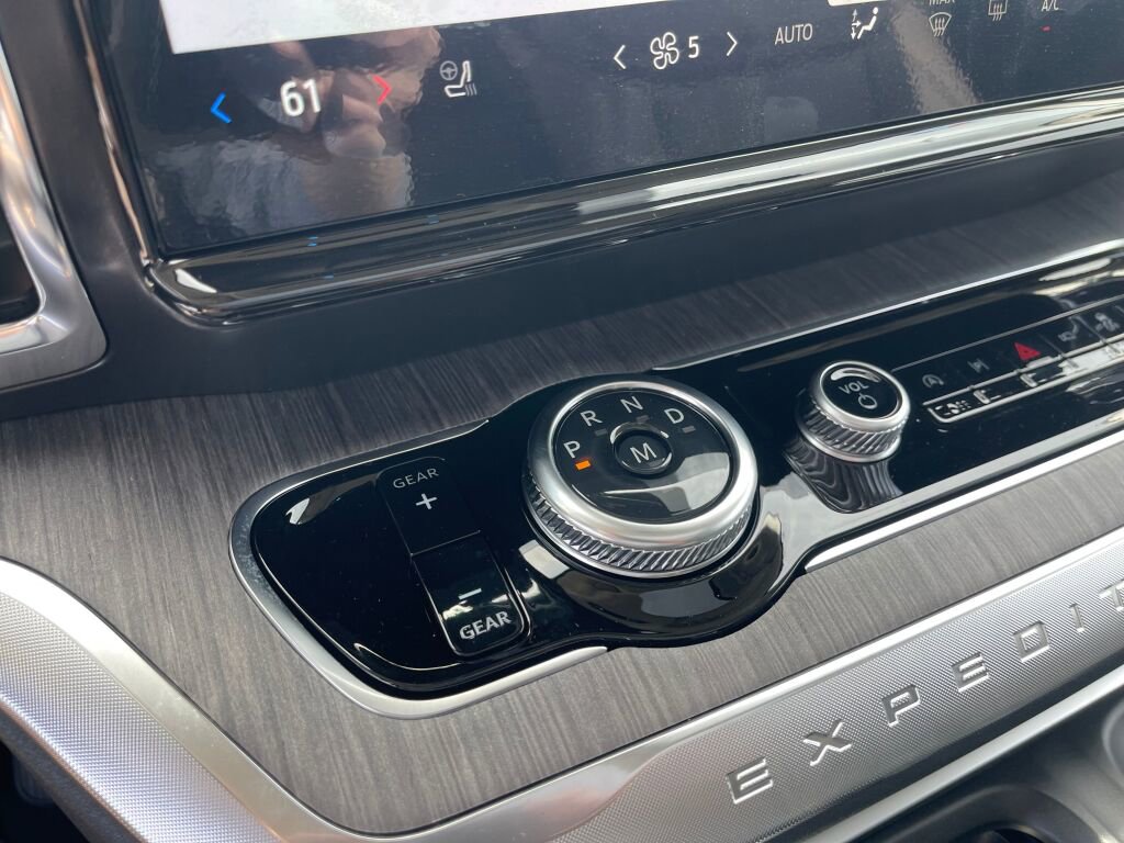 New 2026 Ford Expedition Max Platinum AWD/4WD image 15