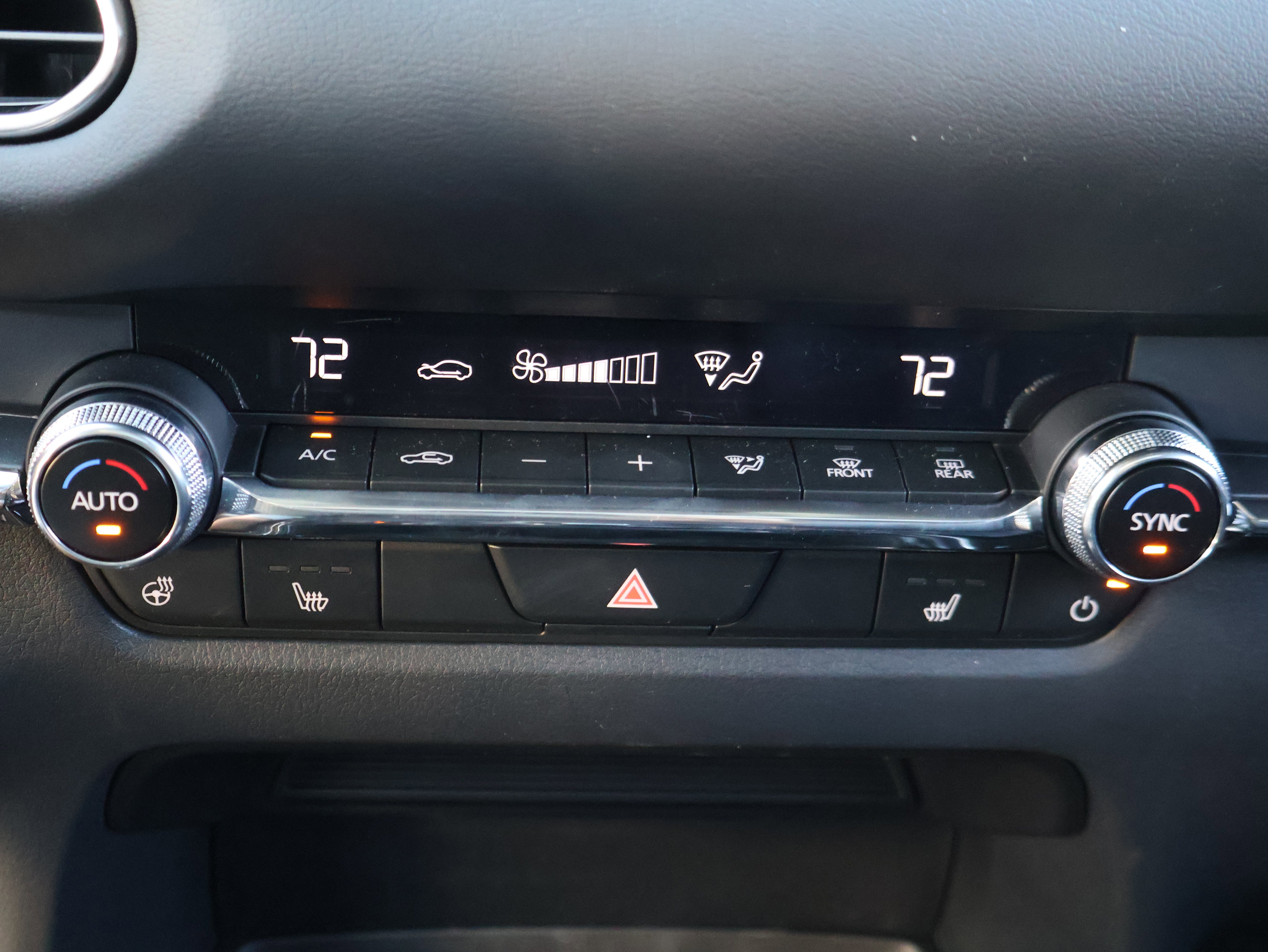 Certified 2025 MAZDA CX-30 2.5 Turbo w/ Premium Plus Pkg image 29