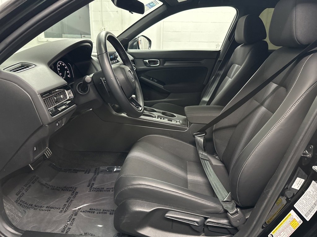 Used 2025 Honda Civic Sport image 19