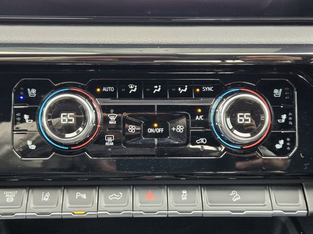 Used 2025 GMC Sierra 2500 AT4 w/ AT4 Premium Plus Package image 20