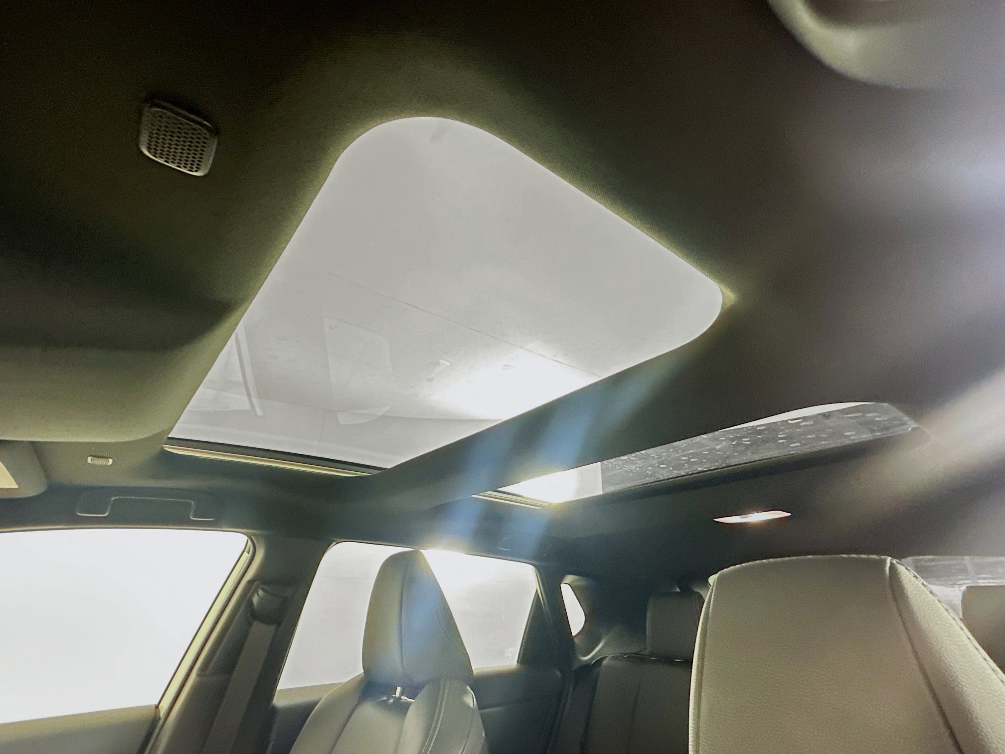 Used 2023 Toyota bZ4X XLE w/ Weather Package image 26