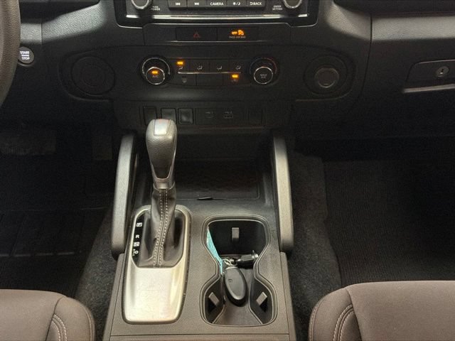 Used 2022 Nissan Frontier SV RWD image 16