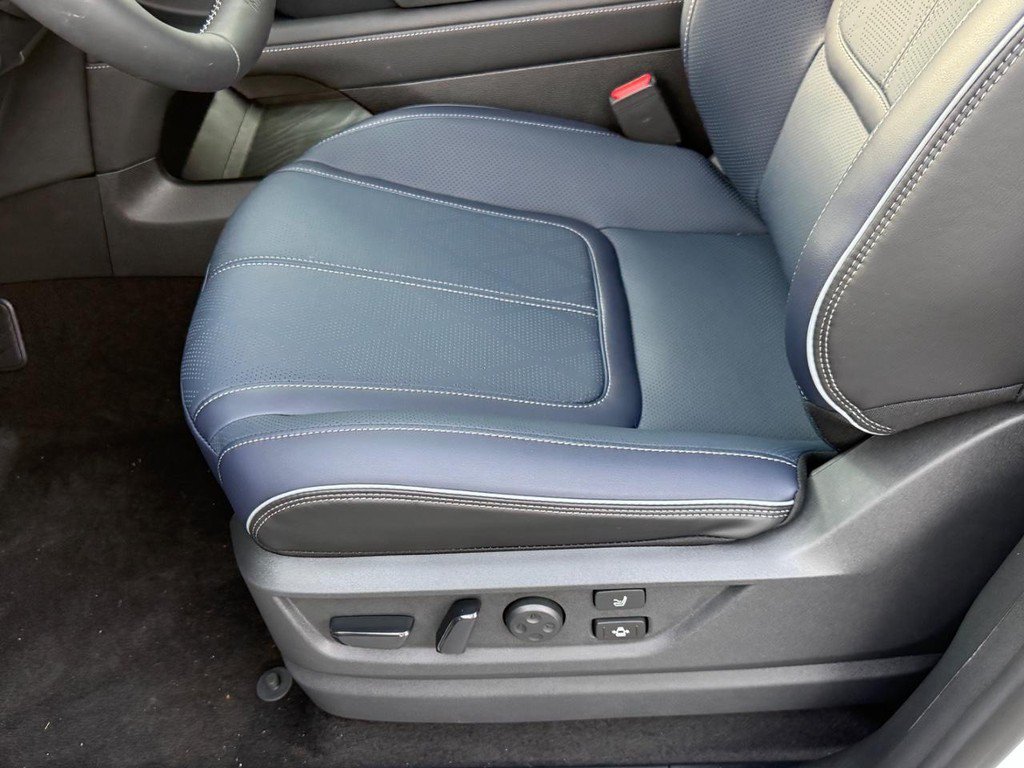 New 2027 INFINITI QX80 Sensory AWD/4WD image 14