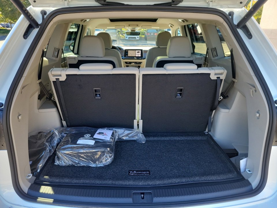 New 2026 Volkswagen Atlas SEL Premium R-Line image 15