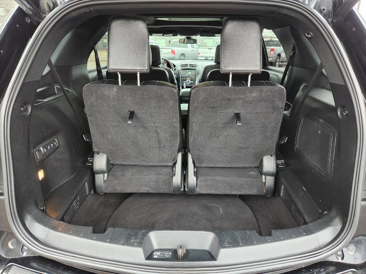 Used 2018 Ford Explorer Sport w/ Equipment Group 401A image 33