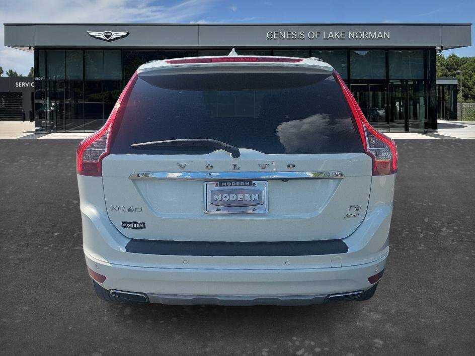 Used 2017 Volvo XC60 T5 Inscription w/ Advanced Package image 8