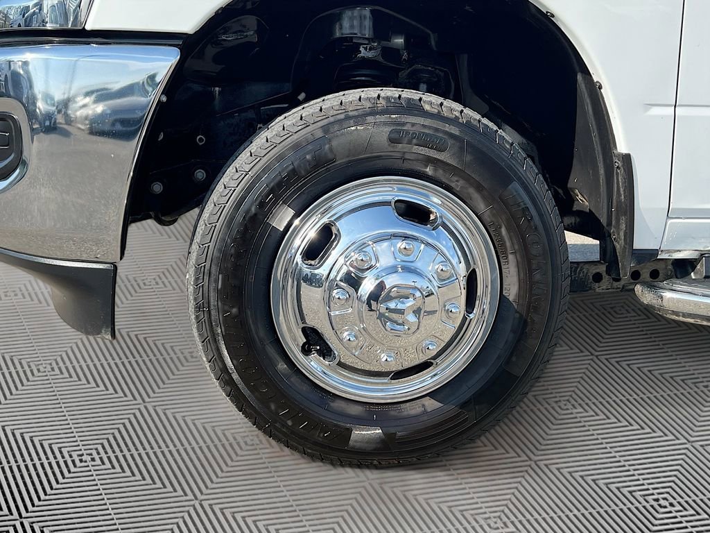 Used 2024 RAM 3500 Big Horn image 28