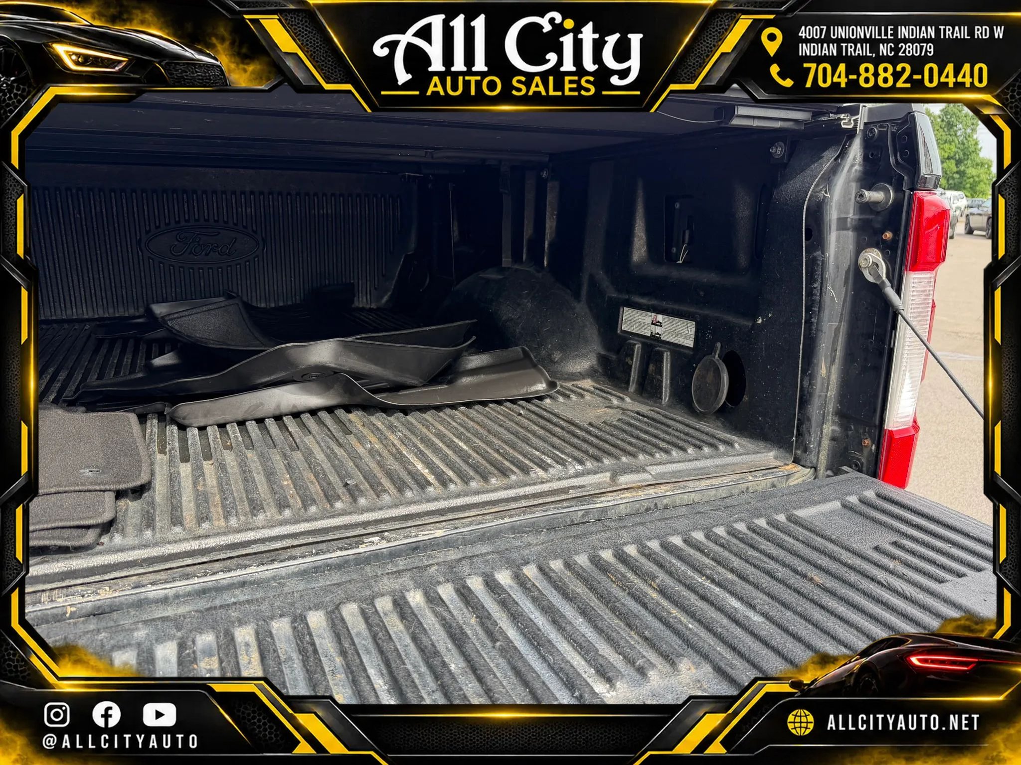 Used 2019 Ford F250 XLT w/ XLT Value Package AWD/4WD image 38