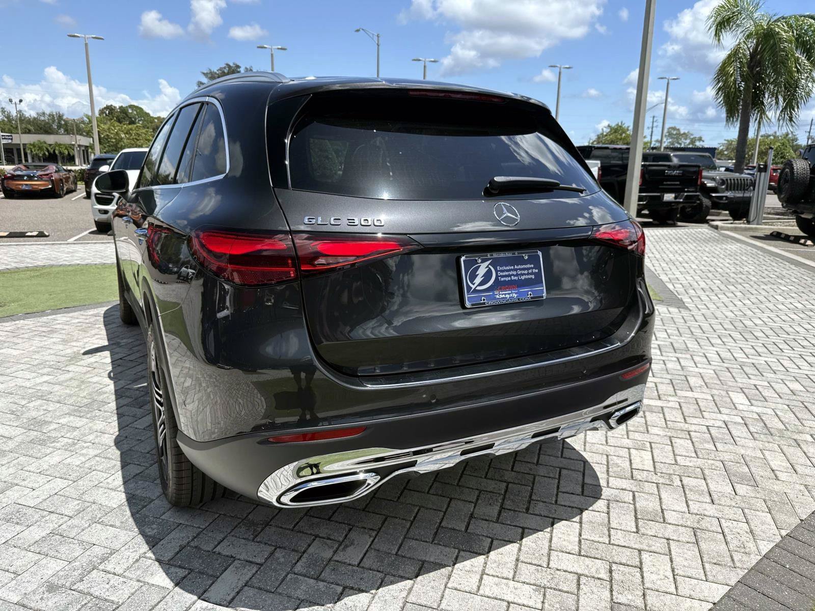 New 2027 Mercedes-Benz GLC 300 image 9