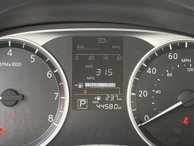 Used 2024 Nissan Kicks S FWD image 15