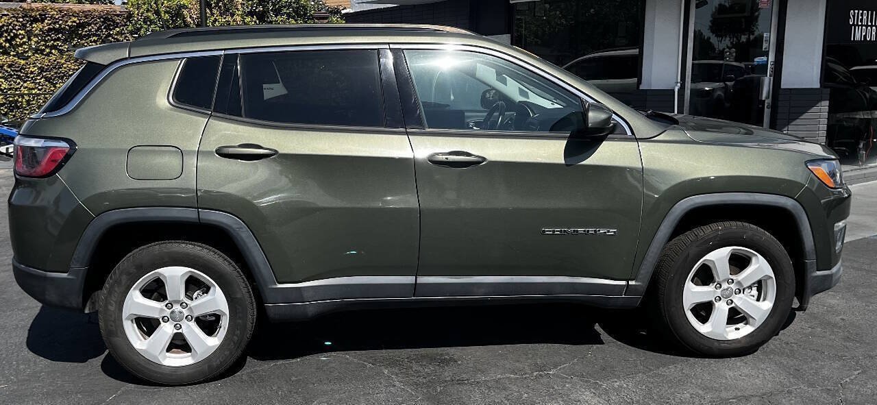 Used 2019 Jeep Compass Latitude AWD/4WD image 6