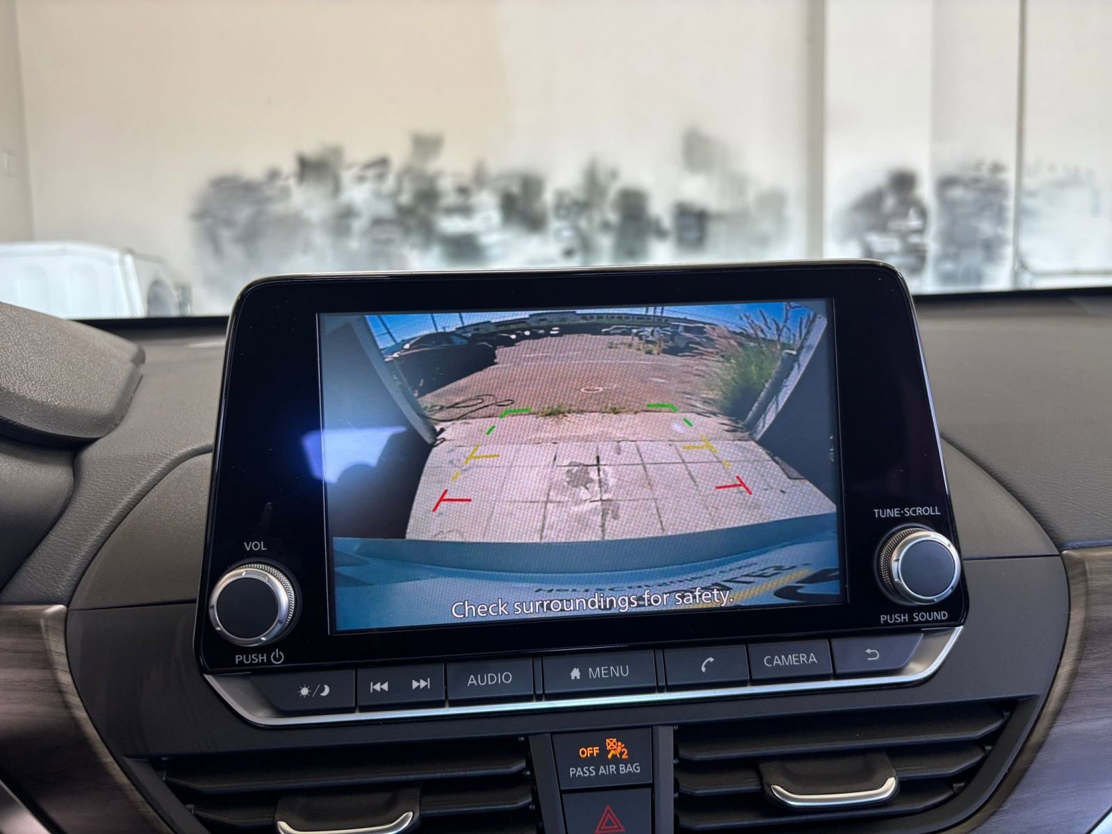 Used 2025 Nissan Altima 2.5 SV FWD image 23