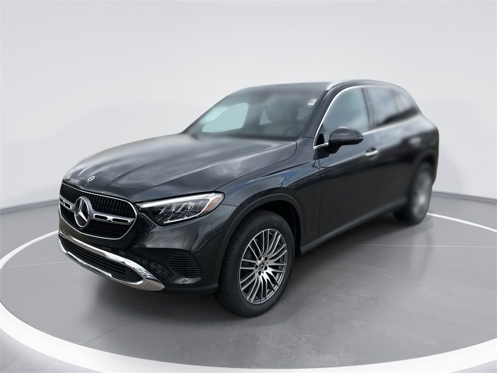 Certified 2026 Mercedes-Benz GLC 300 4MATIC image 1