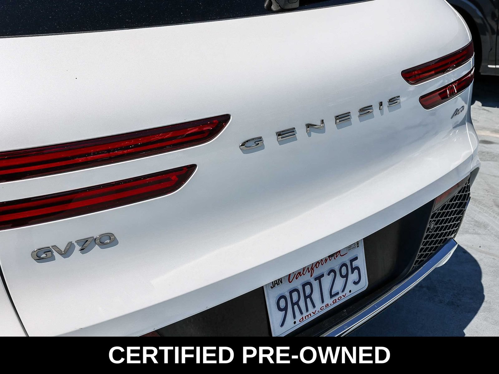 Used 2025 Genesis GV70 2.5T AWD/4WD image 7