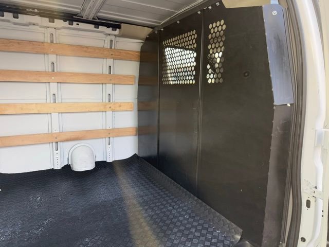Used 2024 Chevrolet Express 2500 w/ Driver Convenience Package image 12