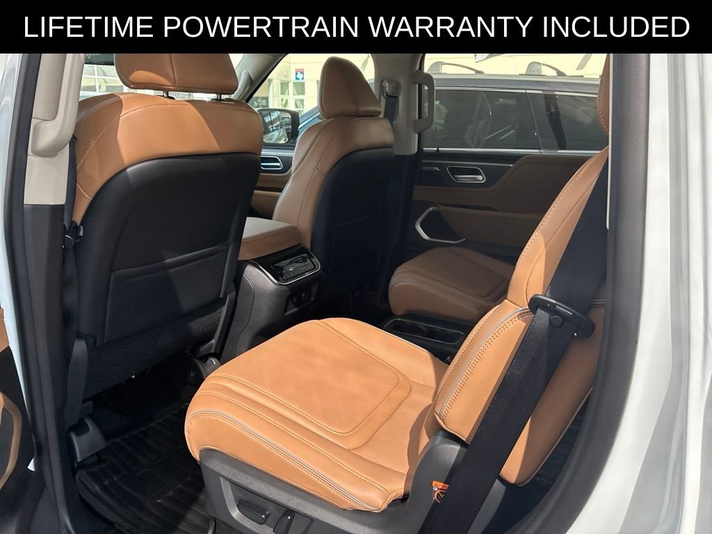 New 2027 INFINITI QX80 Luxe w/ Cargo Package RWD image 11