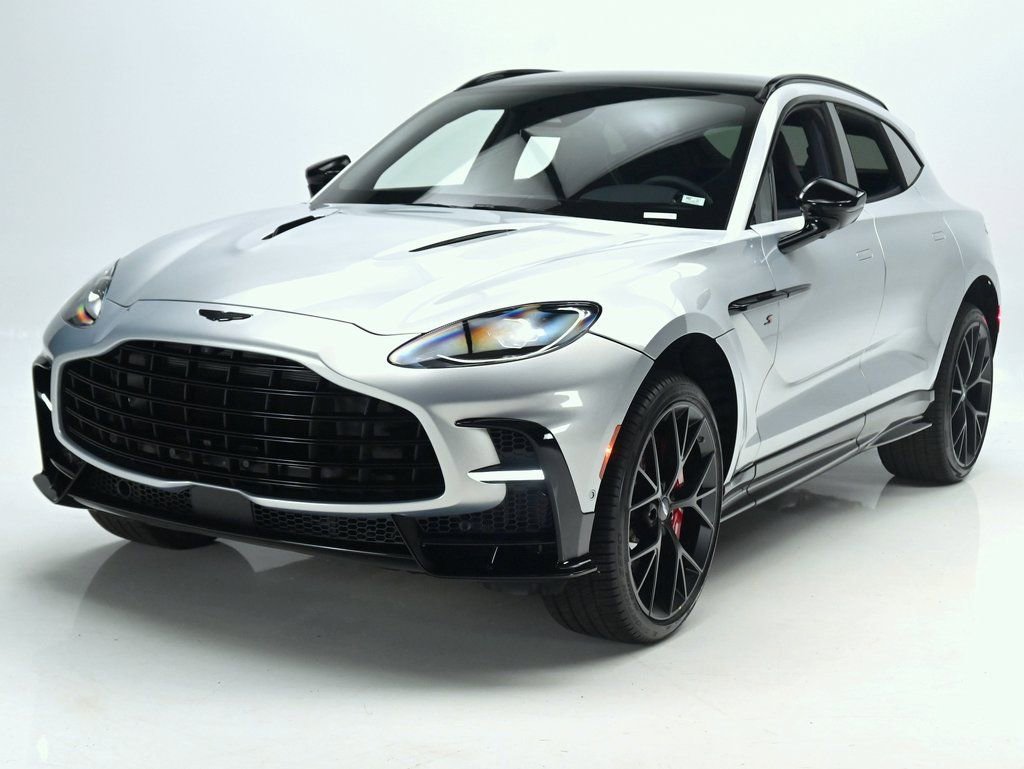 Used 2026 Aston Martin DBX S image 36