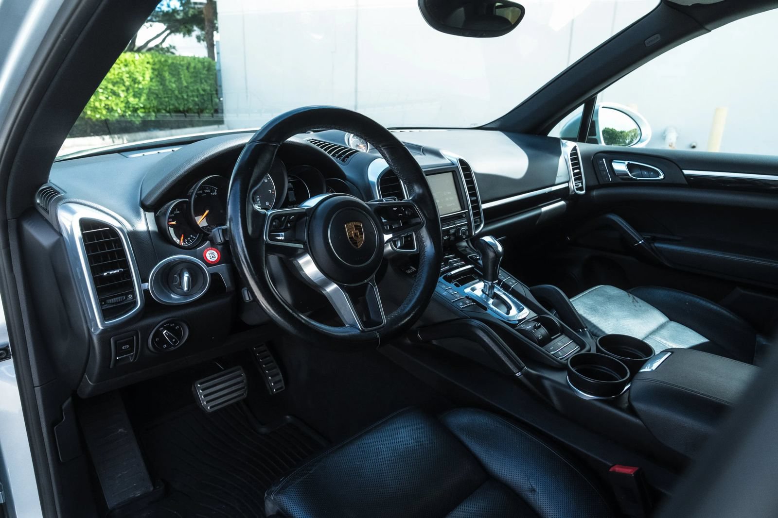 Used 2016 Porsche Cayenne S AWD/4WD image 14