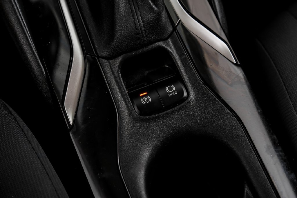 Used 2020 Toyota Corolla LE FWD image 23
