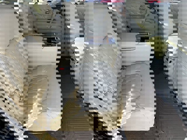 Used 2017 INFINITI QX80 Base w/ Deluxe Technology Package image 14