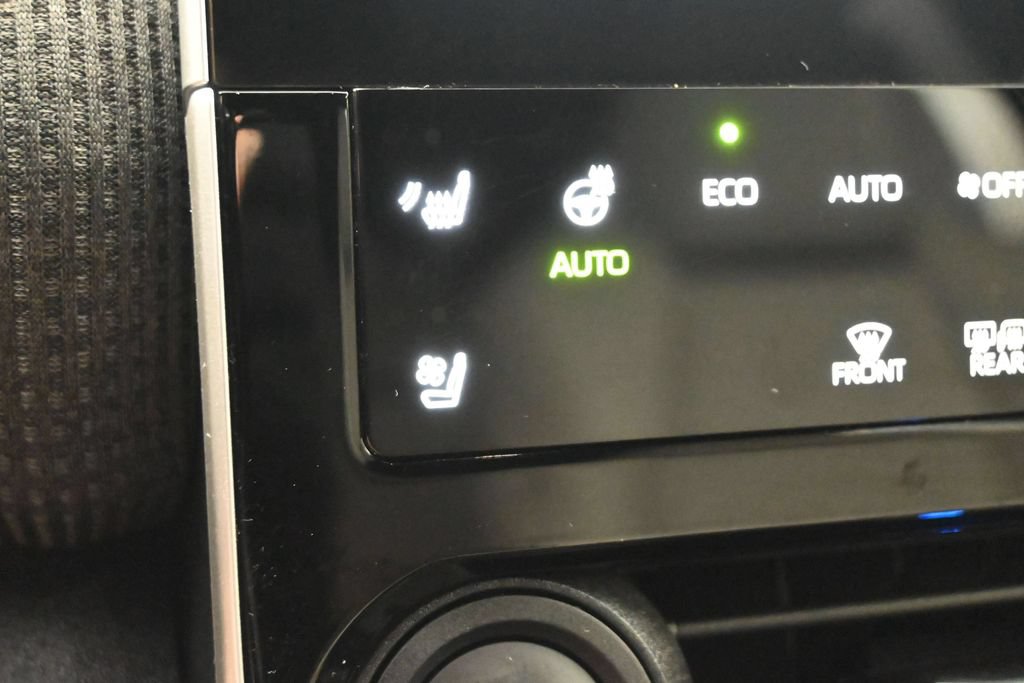 Used 2024 Toyota bZ4X AWD w/ Weather Package image 11