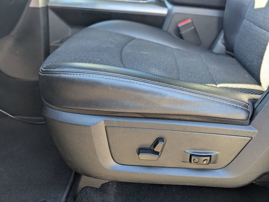 Used 2018 RAM 1500 Sport w/ Comfort Group image 23