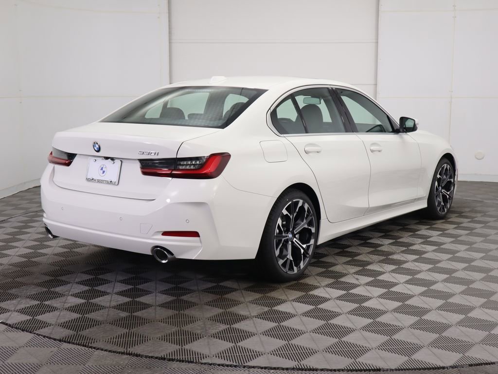 Certified 2025 BMW 330i Sedan w/ Convenience Package image 6