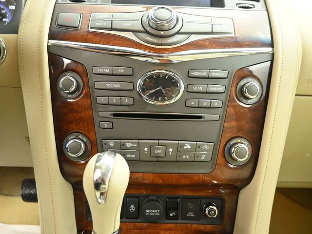 Used 2016 INFINITI QX80 4WD w/ Deluxe Technology Package image 13