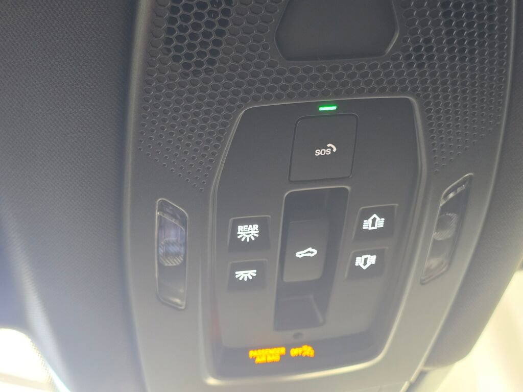 Certified 2025 Porsche Cayenne image 48