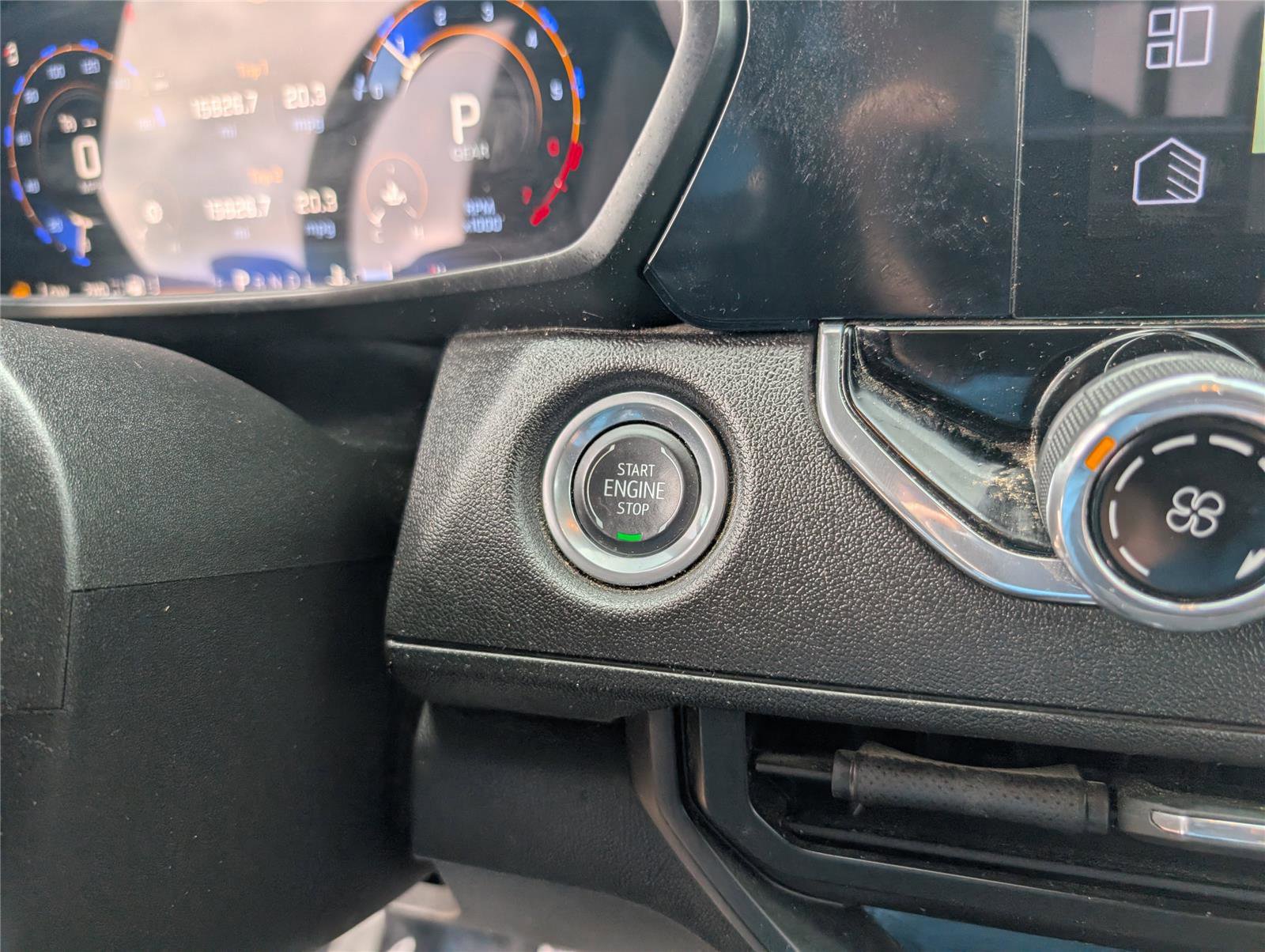 Used 2024 Chevrolet Colorado Trail Boss w/ Advanced Trailering Package image 20