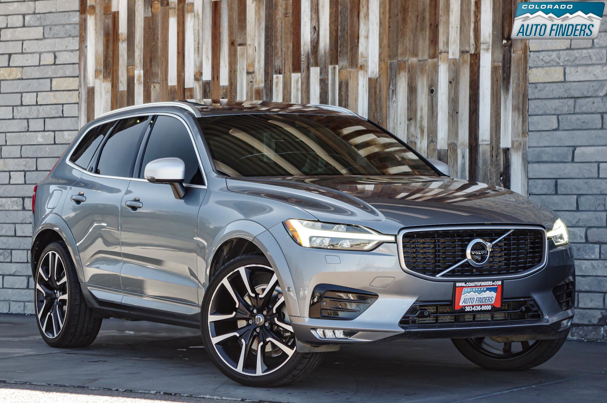 Used 2018 Volvo XC60 T6 R-Design w/ Convenience Package AWD/4WD image 9