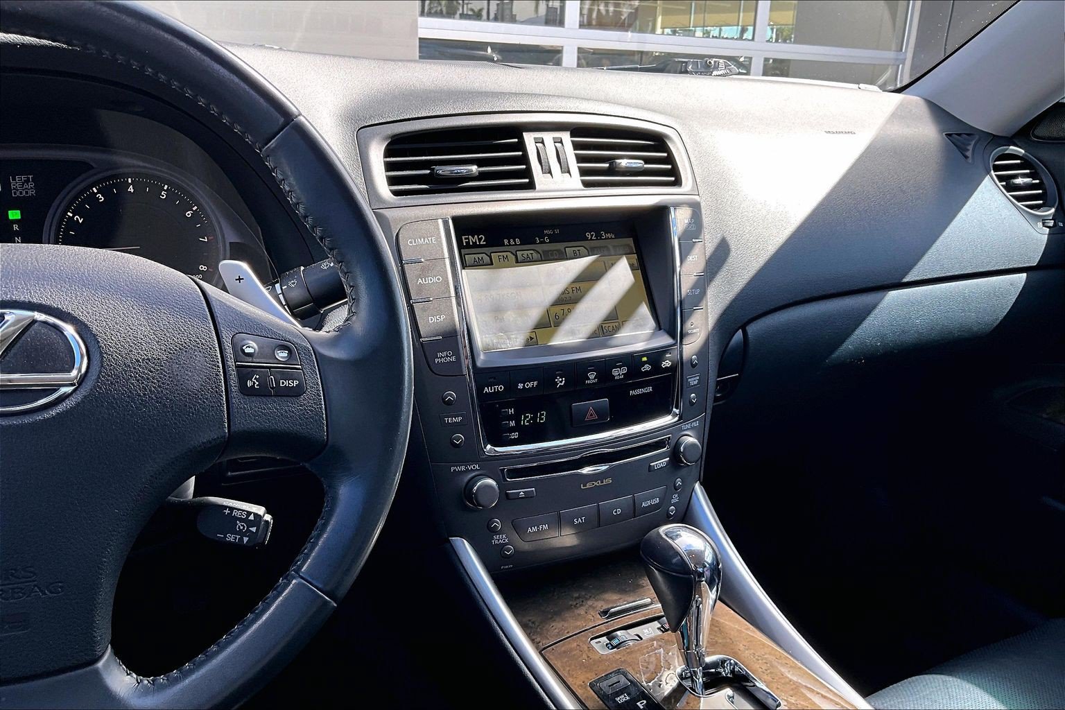 Used 2010 Lexus IS 250 RWD image 6