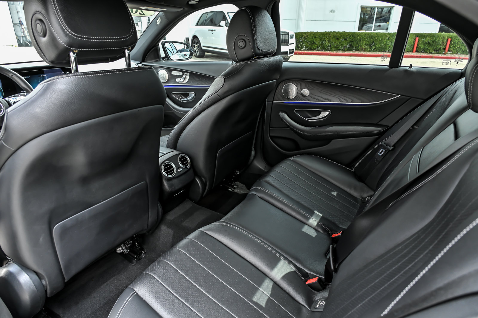 Used 2023 Mercedes-Benz E 350 4MATIC Sedan image 24