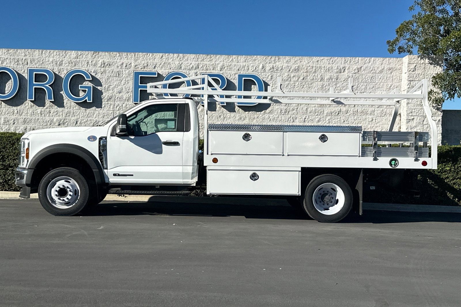 New 2024 Ford F550 2WD Regular Cab Super Duty image 7