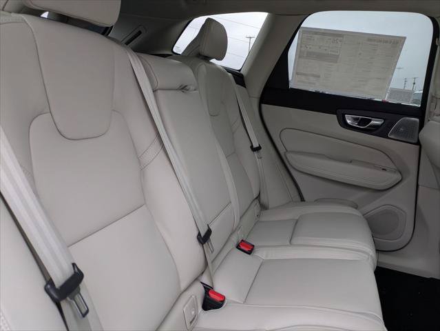 New 2026 Volvo XC60 B5 Ultra w/ Climate Package PRO AWD/4WD image 13