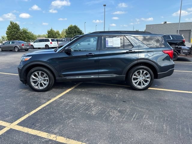 Certified 2023 Ford Explorer XLT w/ Equipment Group 202A AWD/4WD image 14