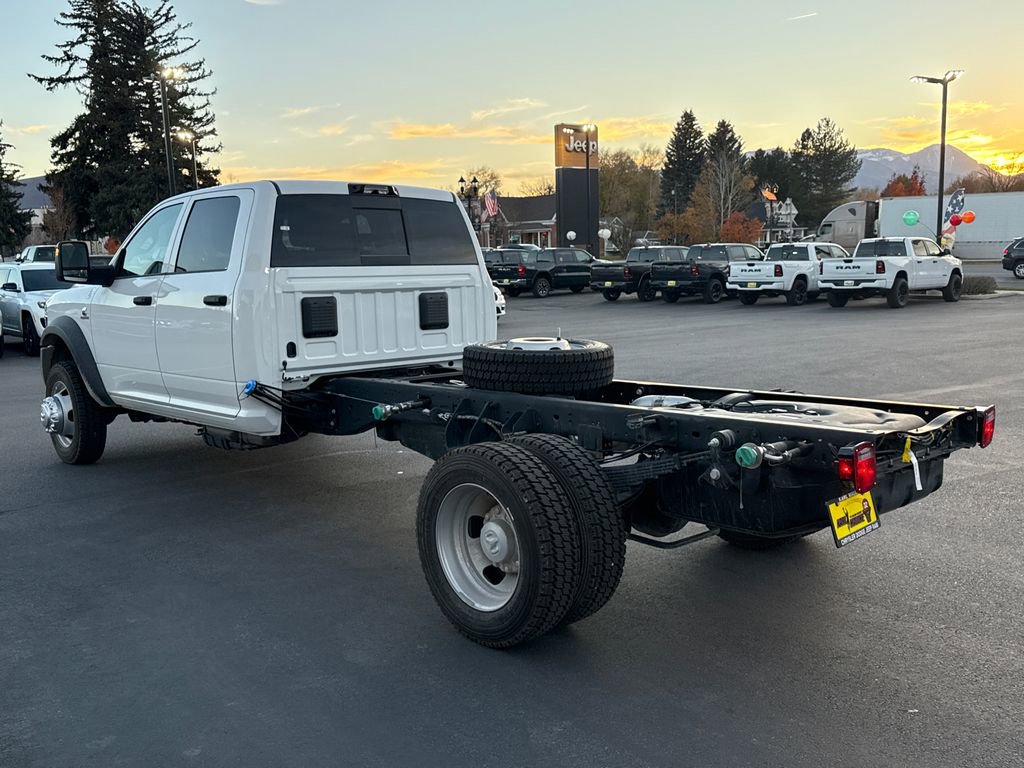 New 2026 RAM 5500 Tradesman AWD/4WD image 3