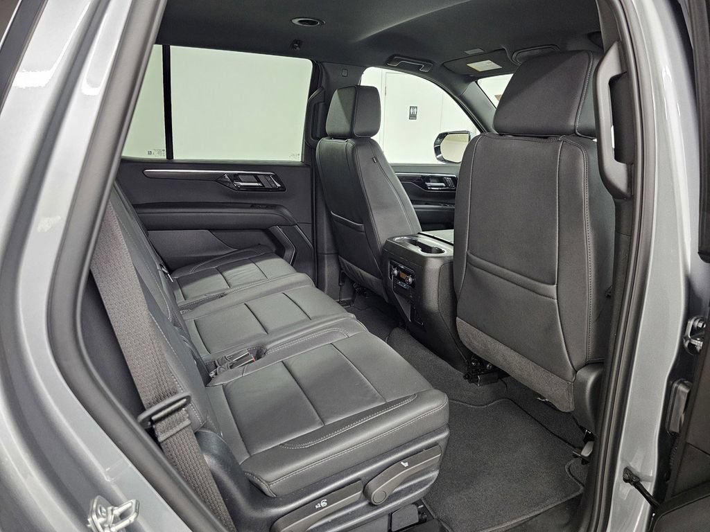 Used 2025 Chevrolet Tahoe LT AWD/4WD image 25