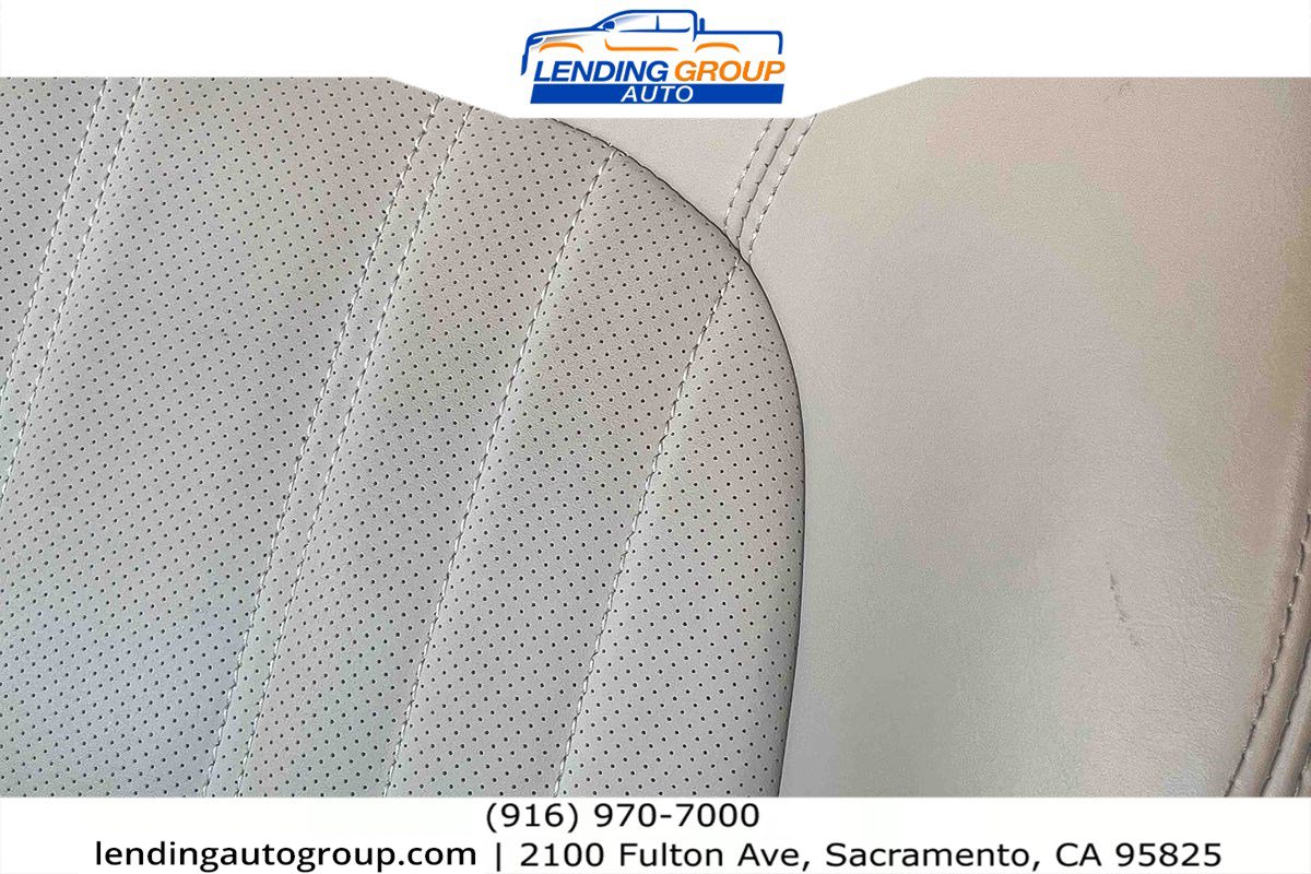 Used 2019 Maserati Levante S GranLusso image 23