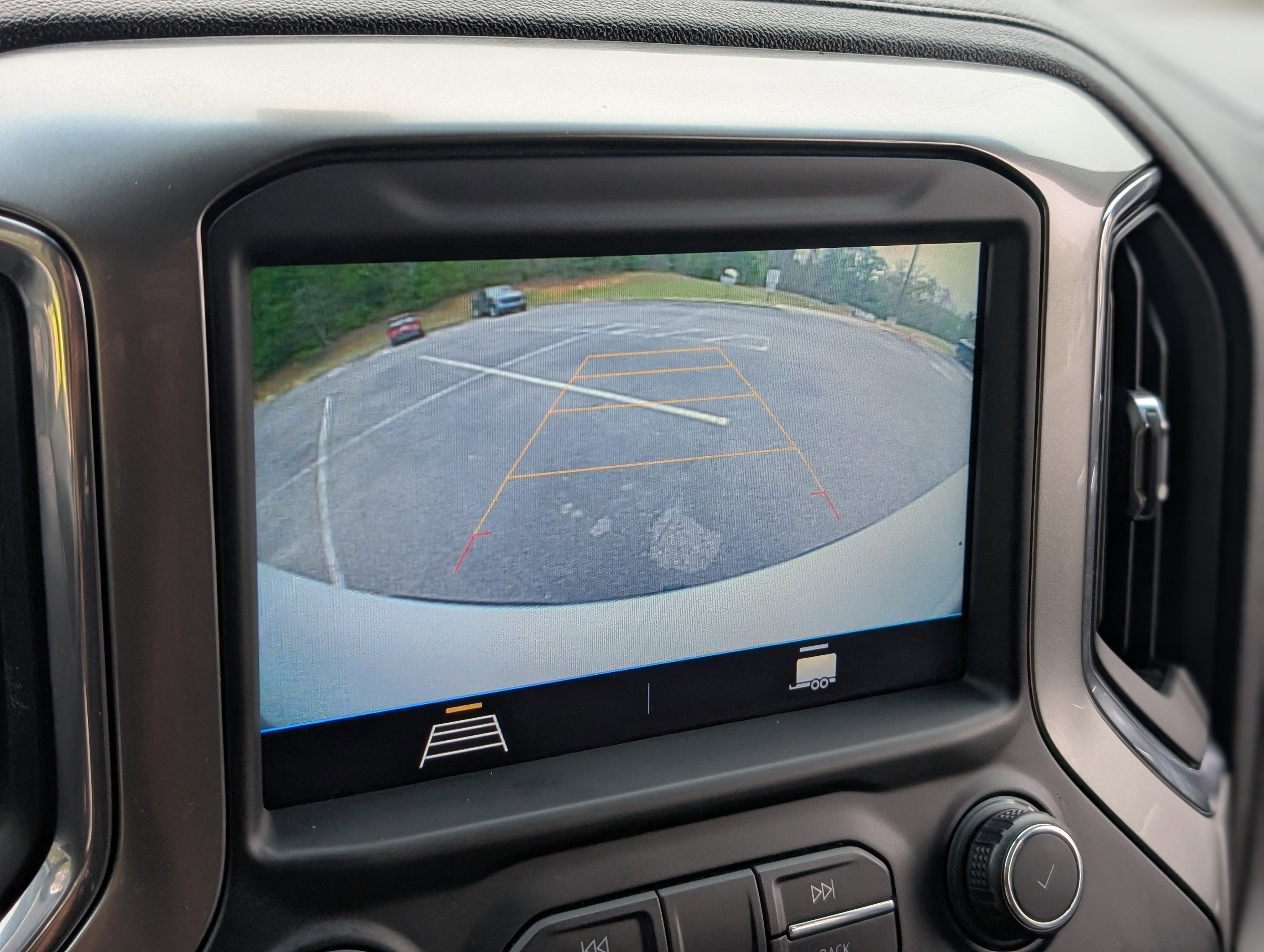 Used 2020 Chevrolet Silverado 1500 LT w/ All-Star Edition RWD image 26