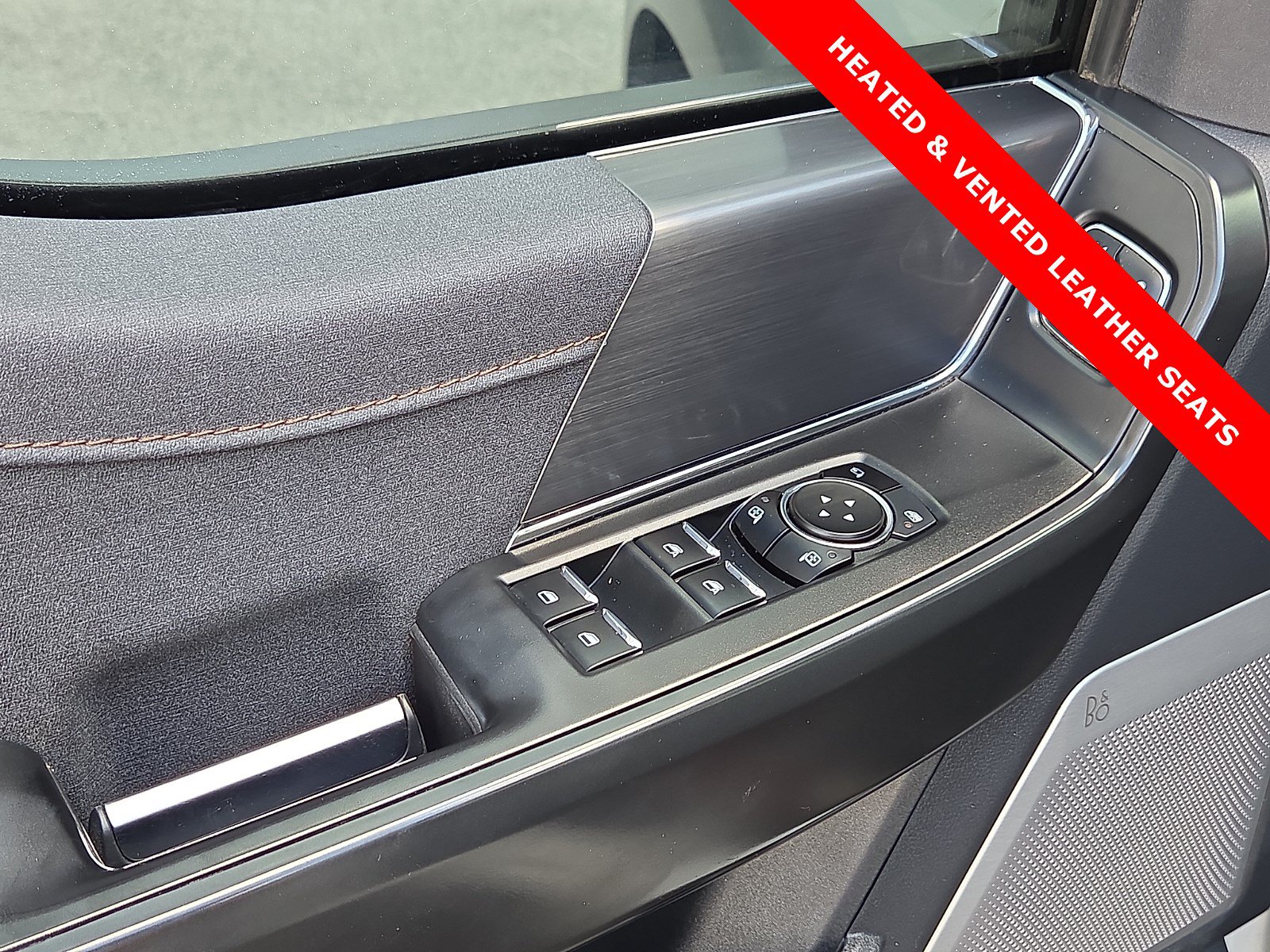 Used 2023 Ford F150 Raptor AWD/4WD image 13