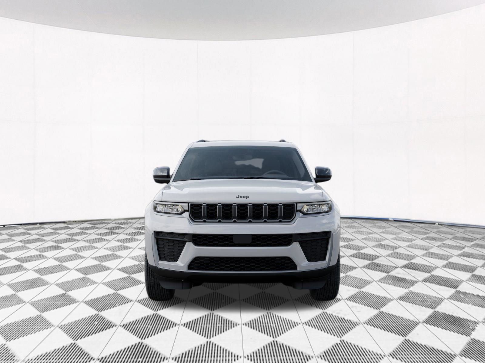 New 2026 Jeep Grand Cherokee Altitude image 8