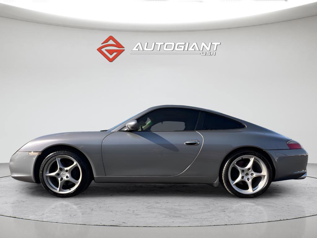 Used 2004 Porsche 911 Carrera RWD image 3