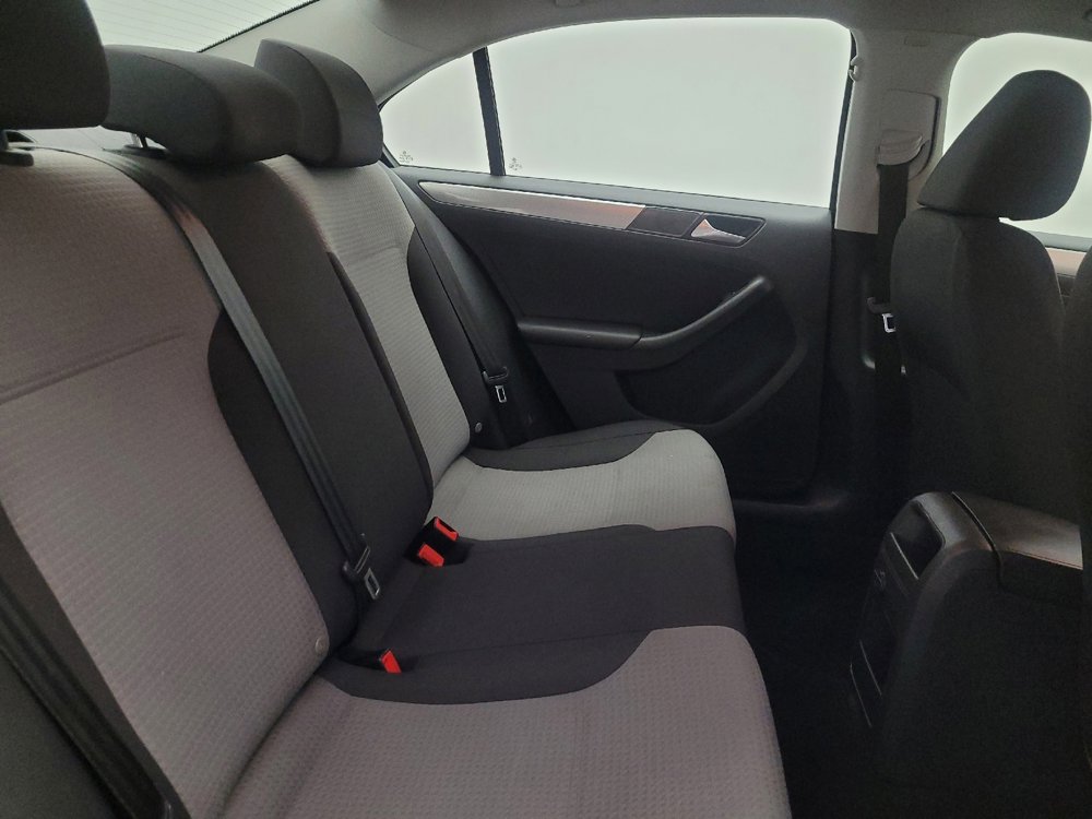 Used 2018 Volkswagen Jetta S image 19