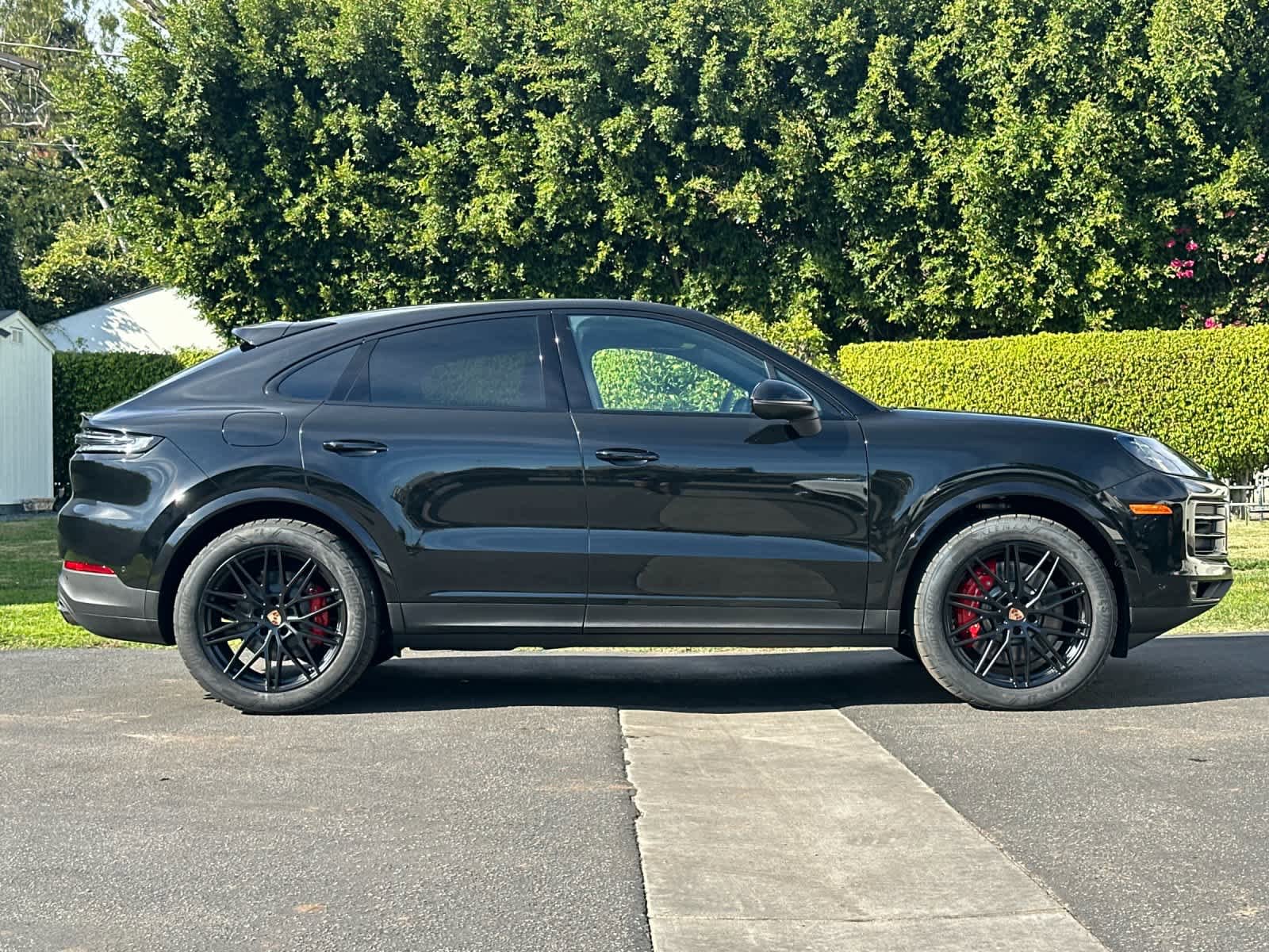 New 2026 Porsche Cayenne S AWD/4WD image 9