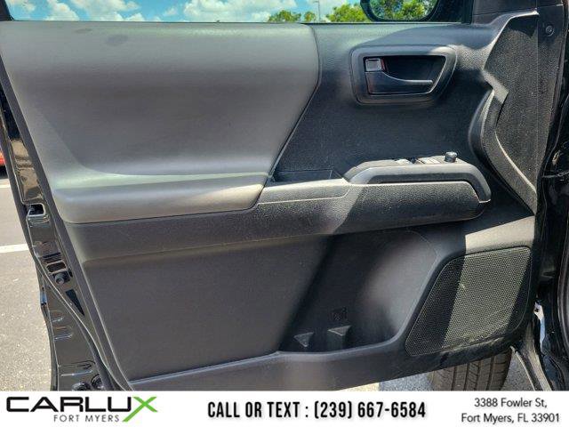 Used 2022 Toyota Tacoma SR image 22