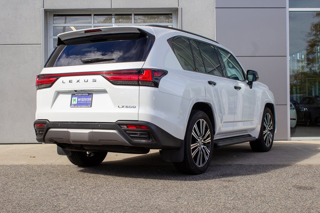 Used 2024 Lexus LX 600 4WD w/ Luxury Package image 10