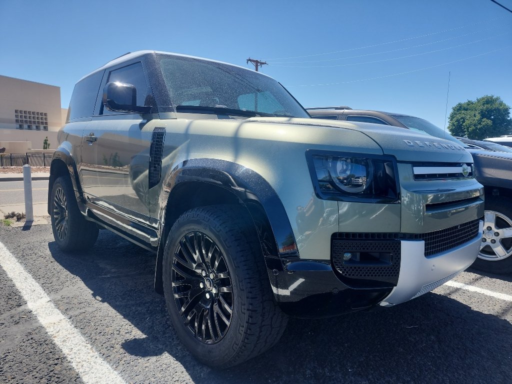 Used 2023 Land Rover Defender 90 S AWD/4WD image 3